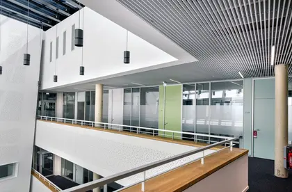 Fraunhofer_IEE_Institut_04.jpg